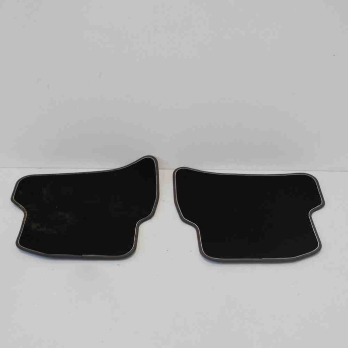 Set covorașe VW POLO 6R, 6C 2017 OEM: 6R2863011B