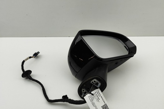 Oglinda laterală dreapta VOLVO V60 II 225, 227 2019 OEM: 39849801,31477576 30832090