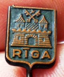 I.588 INSIGNA STICKPIN LETONIA RIGA h11mm, Europa