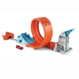 Ciurcuit Rapid HOT WHEELS cu Lansator pentru Cascadorii si Masinuta Exclusiva, + 3 Ani