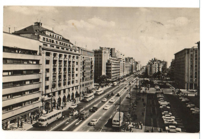 CPI B 11361 CARTE POSTALA - BUCURESTI. B-DUL G-RAL MAGHERU, AUTOBUZE, AUTOTURISM