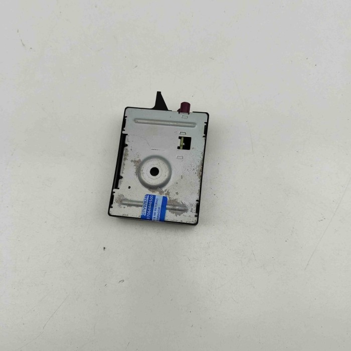 Amplificator de antena BMW 3 F30, F80 2015 OEM: 9230911