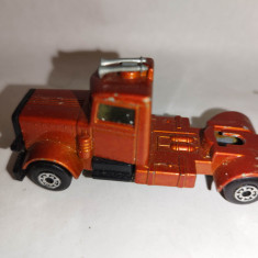 bnk jc Matchbox 900 - Long Haul - cap tractor