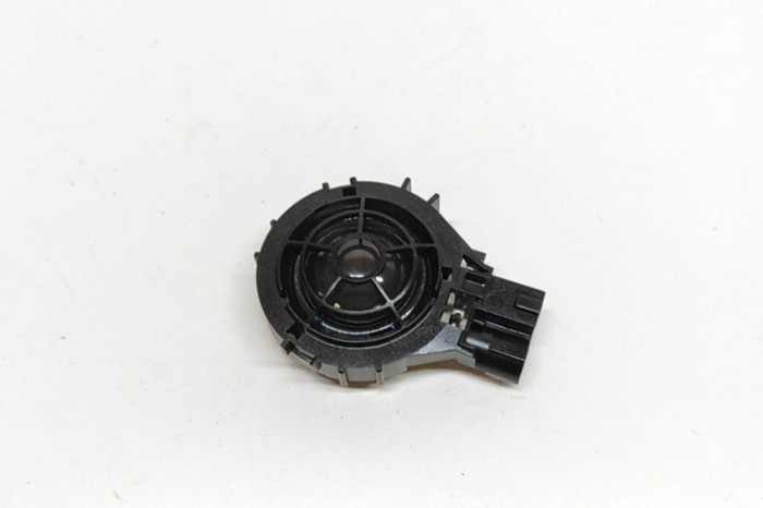 Difuzor ușă st&acirc;nga spate AUDI A3 Sportback 8VA, 8VF 2018 OEM: 8V0035399C 30572522