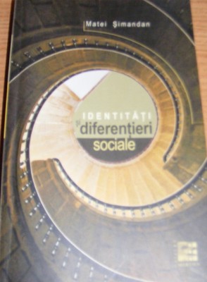 Carte Identitati si diferentieri sociale foto