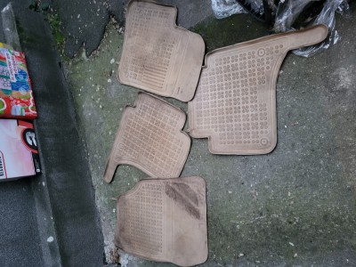 Set presuri cauciuc Porsche Cayenne, Touareg 2002 foto