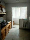 Vand apartament 3 camere
