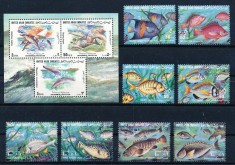 UAE PESTI -SERIE DE 8 TIMBRE SI COLITA NESTAMPILATE