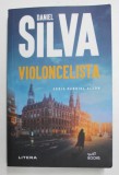 VIOLONCELISTA de DANIEL SILVA , SERIA '' GABRIEL ALLON '' , 2022