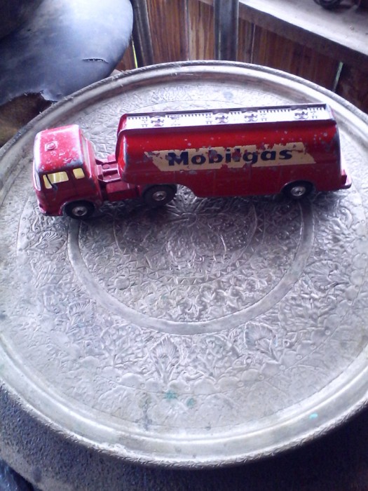 Jucarie veche Major Toys Camion Mobilgas