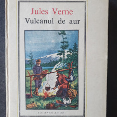 Jules Verne - Vulcanul de aur, nr. 12 [1988] 303 pag, stare buna