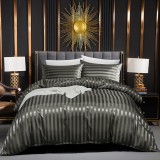 Cumpara ieftin Set Lenjerie de Pat din Satin, 200 x 220 cm, + Set 2 Fata de Perna 80 x 80 cm, Gri Inchis - CN