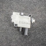 &Icirc;ncuietoare capac rezervor BMW 3 Touring E91 2008 OEM: 6985880 | 10599907
