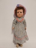 Papusa veche, vintage anii 20-30, compozit, 42cm inaltime
