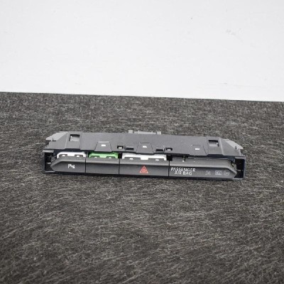 Panou de butoane VW PASSAT B8 3G2 2016 OEM: 3G2853769A | 3474578 foto