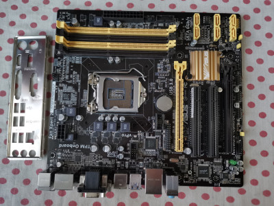 Placa de baza Asus ASUS Q87M-E socket 1150. foto