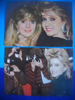 HOPCT LOT NR 1381 OLIVIA NEWTON JOHN-ACTORI/ ARTISTI-2 CARTI POSTALE-NECIRCULATE foto