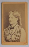 CDV Atelier Cehia Praga J. Tomas femeie cu margele