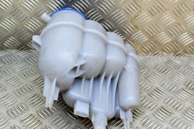 Vas de expansiune AUDI A5 F53 2017 OEM: 8W0121405F 15156018 foto