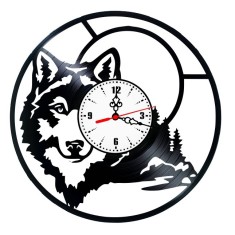Ceas de perete decorativ realizat din disc de vinil, Model Lup in Padure cu Luna Plina / Wildlife, Negru, 30 cm