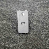 Port USB AUX Volvo XC90 II 2017 OEM 31389705 Original Garantie Piese Auto Second Hand