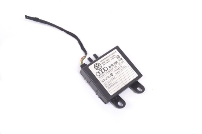 AUDI A4 Cabrio 8H7, B6, 8HE, B7 2006 OEM: 8H0951178 SKU: 12055569