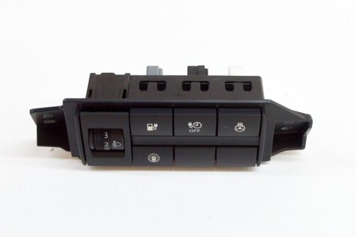 Panou de butoane NISSAN LEAF ZE1 2022 OEM: 681RU-5SH0A | 19775412