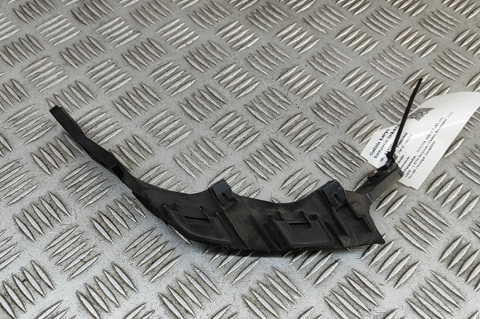 Suport bara de protecție st&acirc;nga spate TOYOTA RAV 4 V A5, H5 2019 OEM: 52563-42050 | 31985192