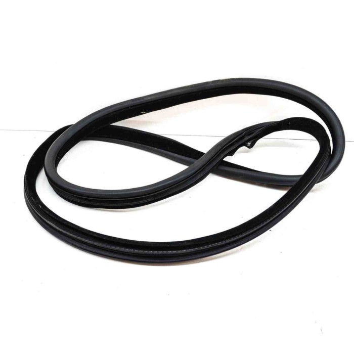 Garnitura ușă dreapta spate LAND ROVER RANGE ROVER EVOQUE L538 2017 OEM: BJ32-253A10-A