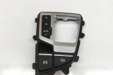 Ornament schimbător de viteze AUDI Q7 4M 2016 OEM: 4M1713111F,4M1927225A | 32067198