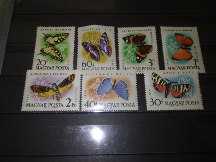 TIMBRE UNGARIA FLUTURI 1959