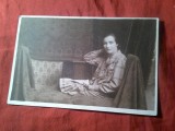Fotografie - Carte Postala 1929 Oltenita - Tanara femeie citind