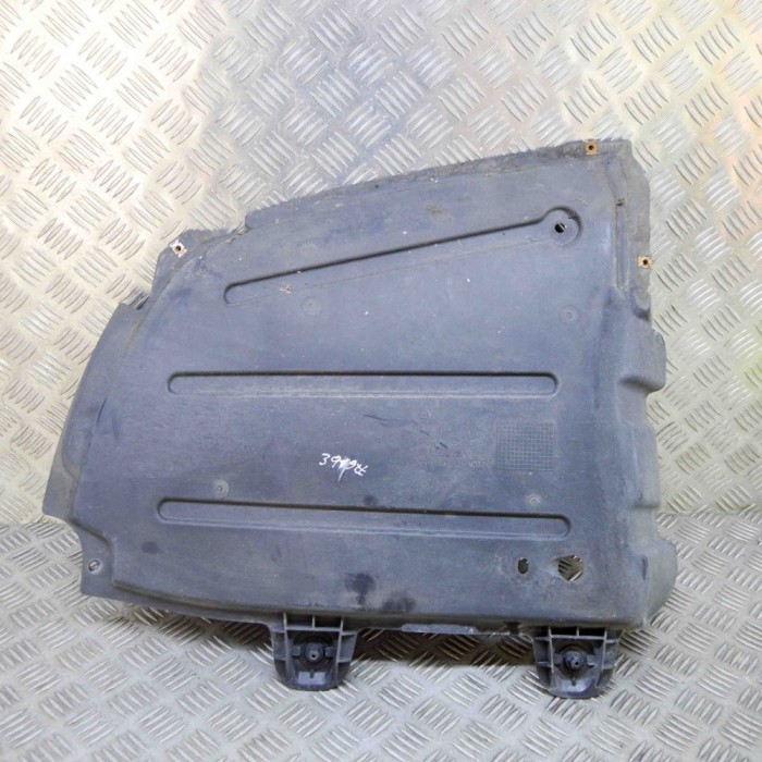 Scut motor dreapta spate SKODA SUPERB III Estate 3V5 2018 OEM: 3V0825205A