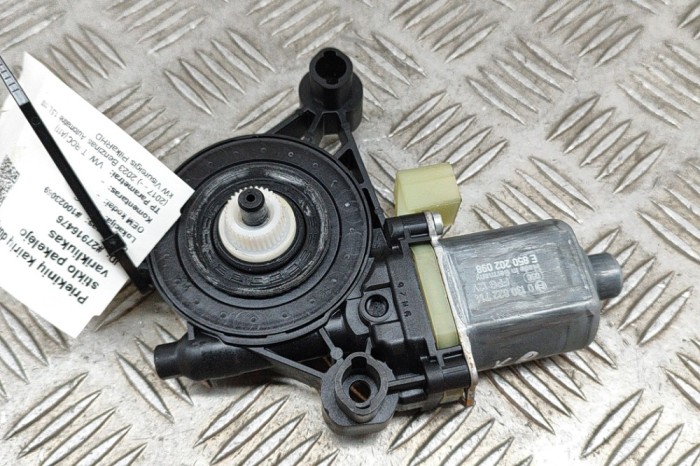 Motor macara geam ușă st&acirc;nga față VW T-ROC A11 2023 OEM: 5Q0959802A,0130822714 27916476