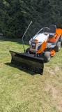 TRACTORAS STIHL TUNS GAZON PE BENZINA SI PLUG ZAPADA