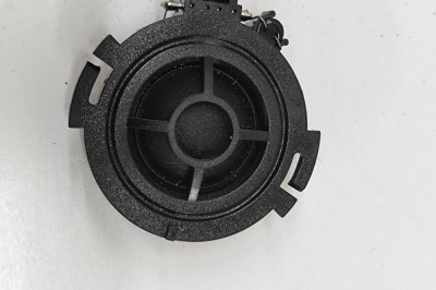 Difuzor ușă dreapta față AUDI Q7 4L 2014 OEM: 4F0035399A 30982015 foto