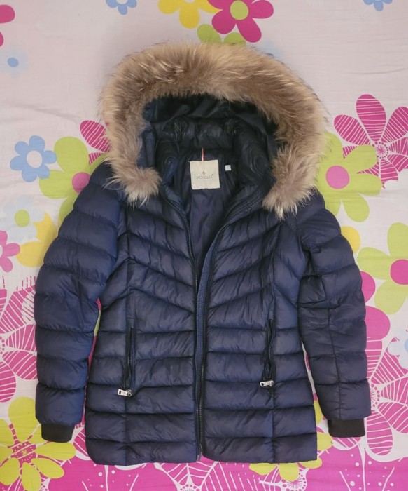 Geacă Moncler originală