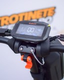 KUGOO KIRIN G2 PRO, Viteza pana la 45km/h, Autonomie 55Km, Motor 600W, 48V 15Ah - trotineta electrica performanta