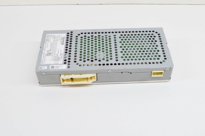 Amplificator de sunet LEXUS RX _L2_ 2019 OEM: 86280-48251,10R-030411 20484797