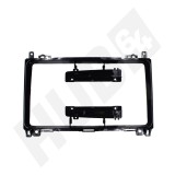 Rama adaptoare Mercedes Benz Sprinter, Viano, Vito, A B Class, Crafter pentru Navigatii multimedia Android de 9 Inch - HUB64