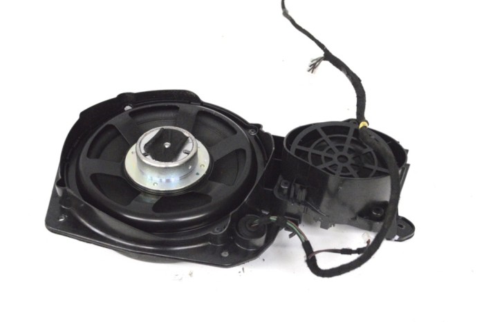Difuzor ușă st&acirc;nga față MERCEDES-BENZ S W221 2012 OEM: A2218207702 17161015