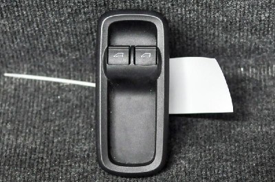 Buton geam ușă dreapta față FORD FIESTA VI 2009 OEM: 8A6T14A123BC 1432332 foto