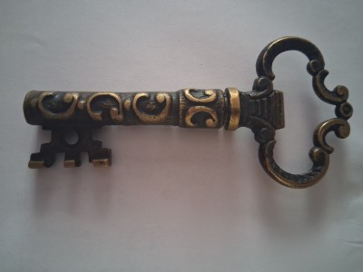 Tirbuson cheie vintage - modelul nr.2 foto