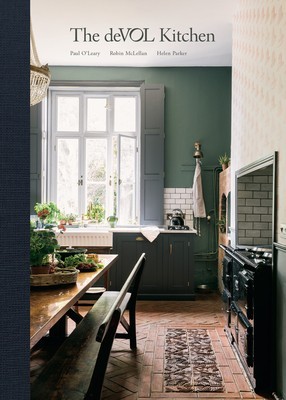 The Devol Kitchen: Designing and Styling the Most Important Room in Your Home foto