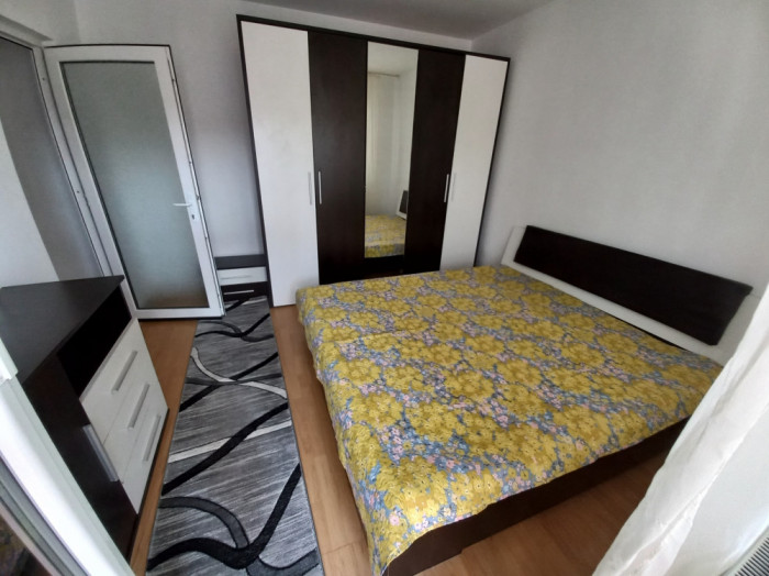 Inchiriez apartament 2 camere City Mall