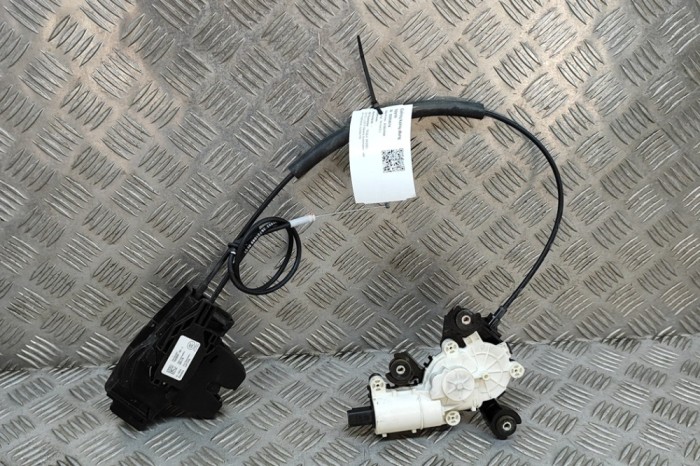 &Icirc;ncuietoare ușă st&acirc;nga spate TESLA MODEL X 2017 OEM: 1033838-00-J | 25804514