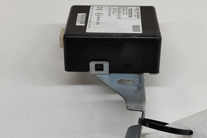 Alt modul de control TOYOTA HILUX VII Pick-up _N1_, _N2_, _N3_ 2008 OEM: 61B214-000,89741-71030 | 21870647