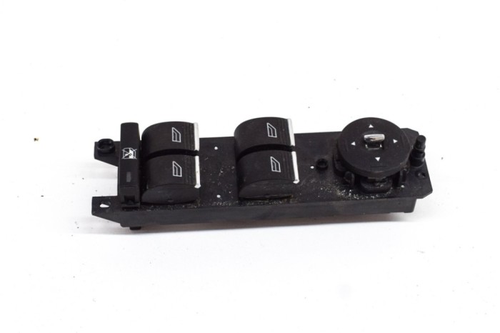 Buton geam ușă st&acirc;nga față FORD FOCUS III 2014 OEM: AM5T-14A132-CB 18787220
