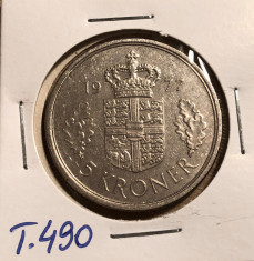 t490 Danemarca 5 coroane 1977 foto
