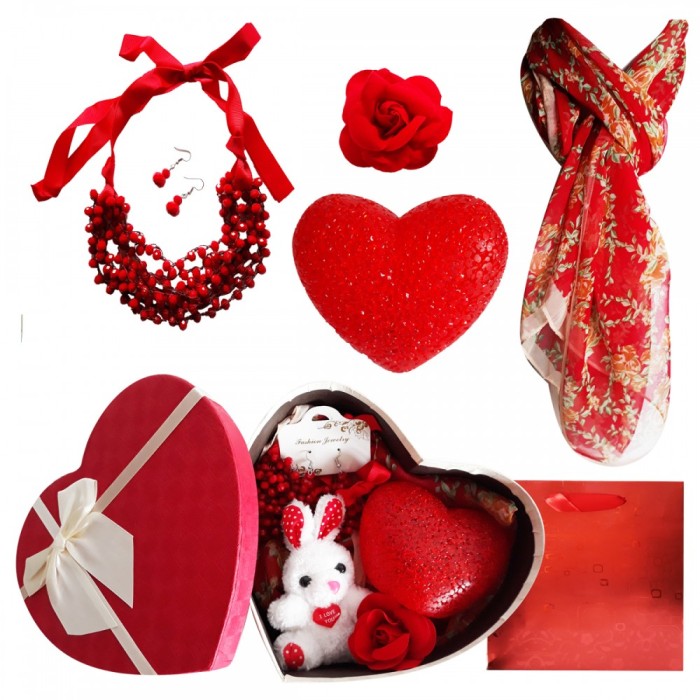 Pachet cadou Valentine s Day set bijuterii, lampa dragostei, brosa si esarfa Pachet cadou Valentine s Day set bijuterii, lampa dragostei, brosa si esarfa